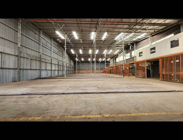8,000M² WAREHOUSE TO LET IN SPARTAN